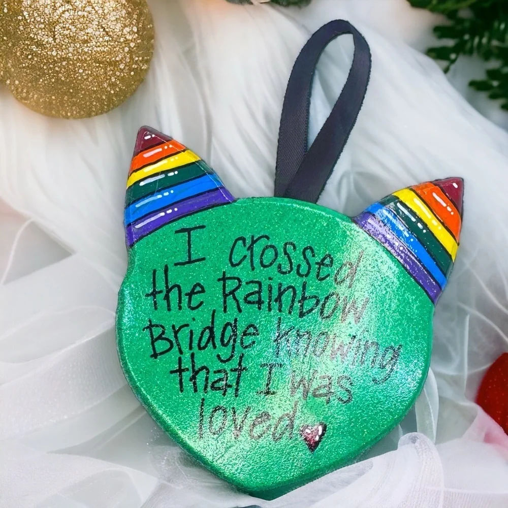 Purr-fect Tribute: Rainbow Bridge Cat Ornament. Personalized Custom Christmas